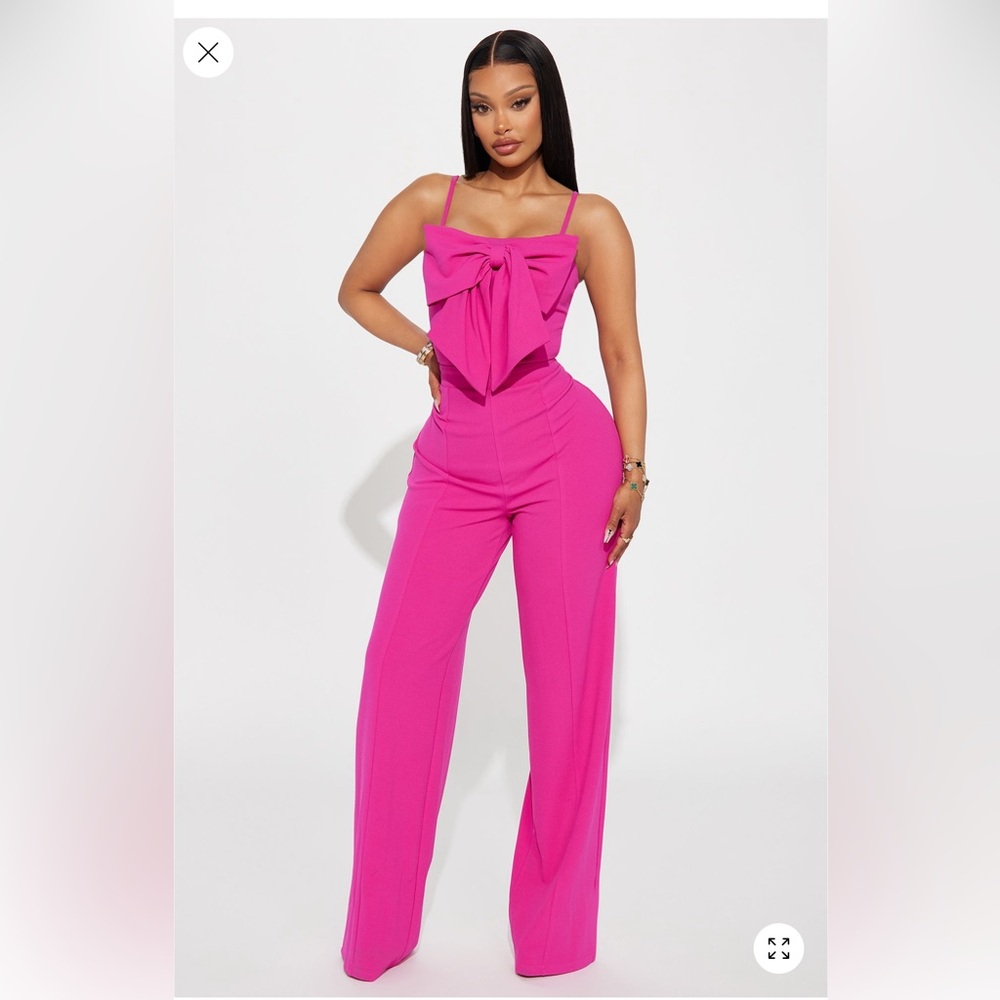 Elegant Pink Jumpsuit with Bow Detail